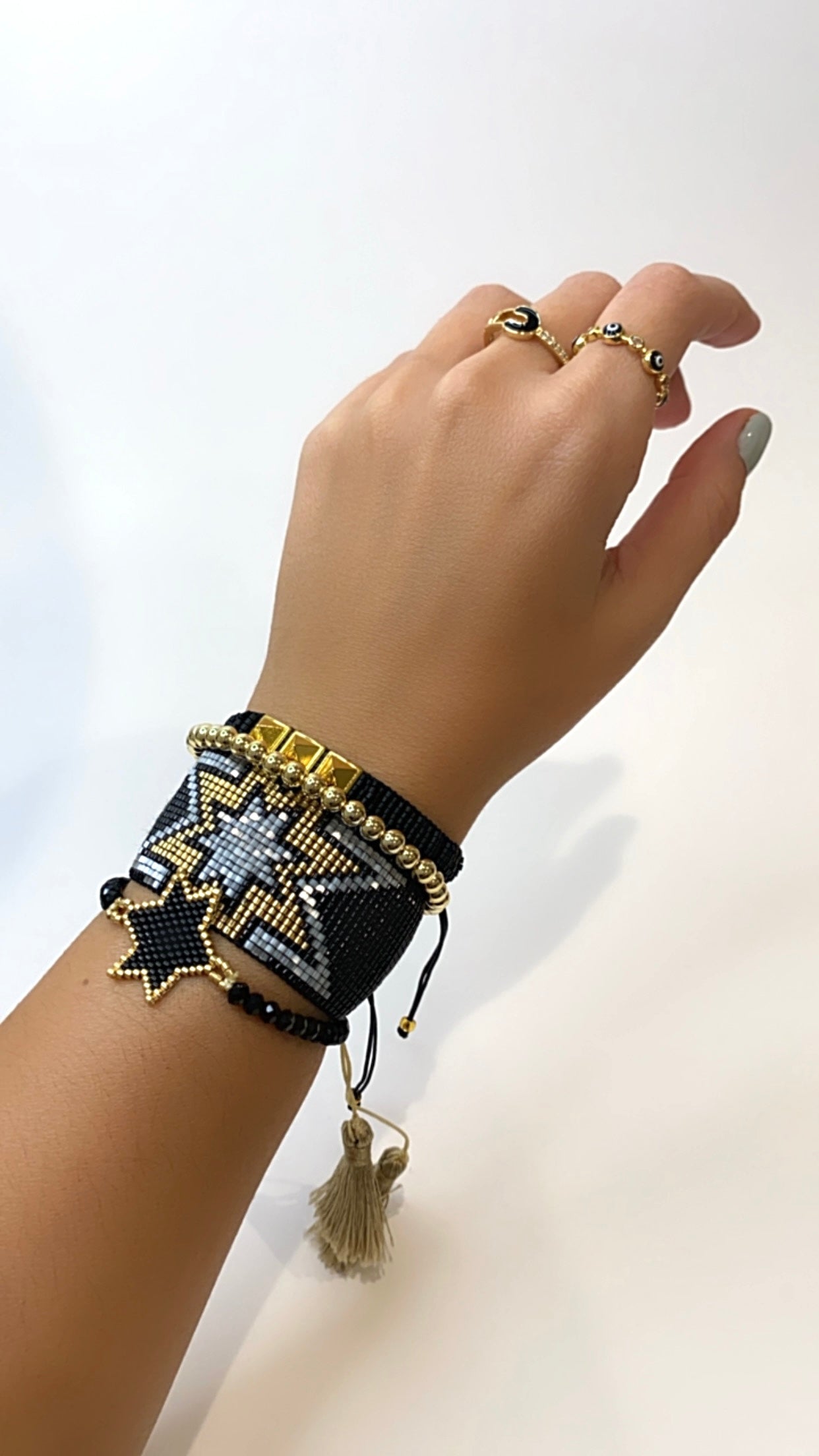 Black Star Beaded Bracelet Set