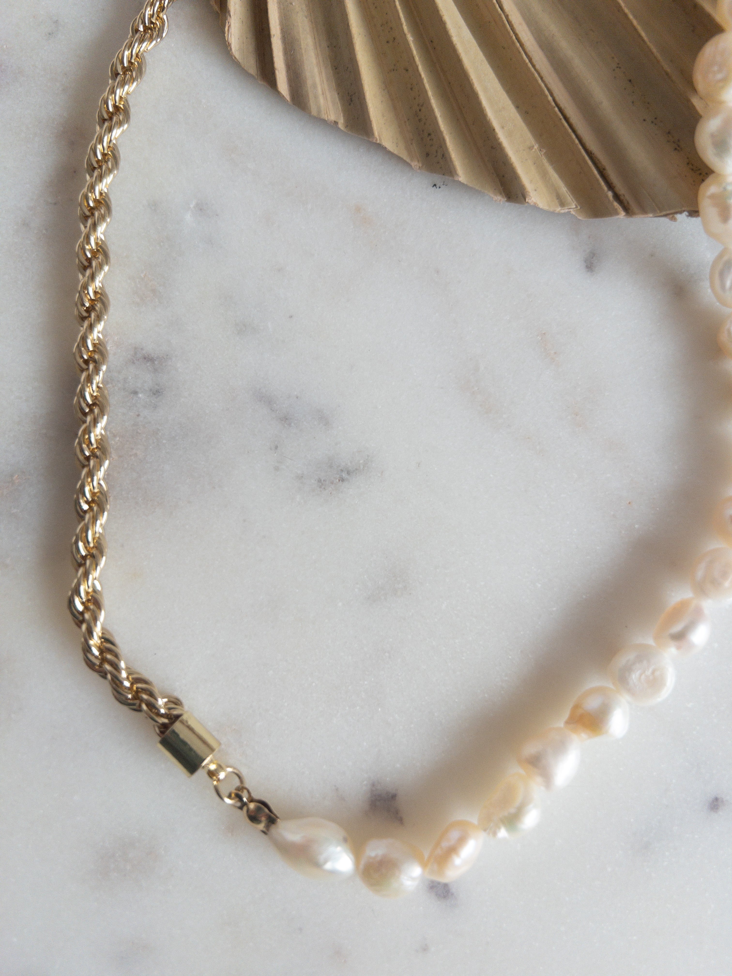 Twisted Pearl Necklace