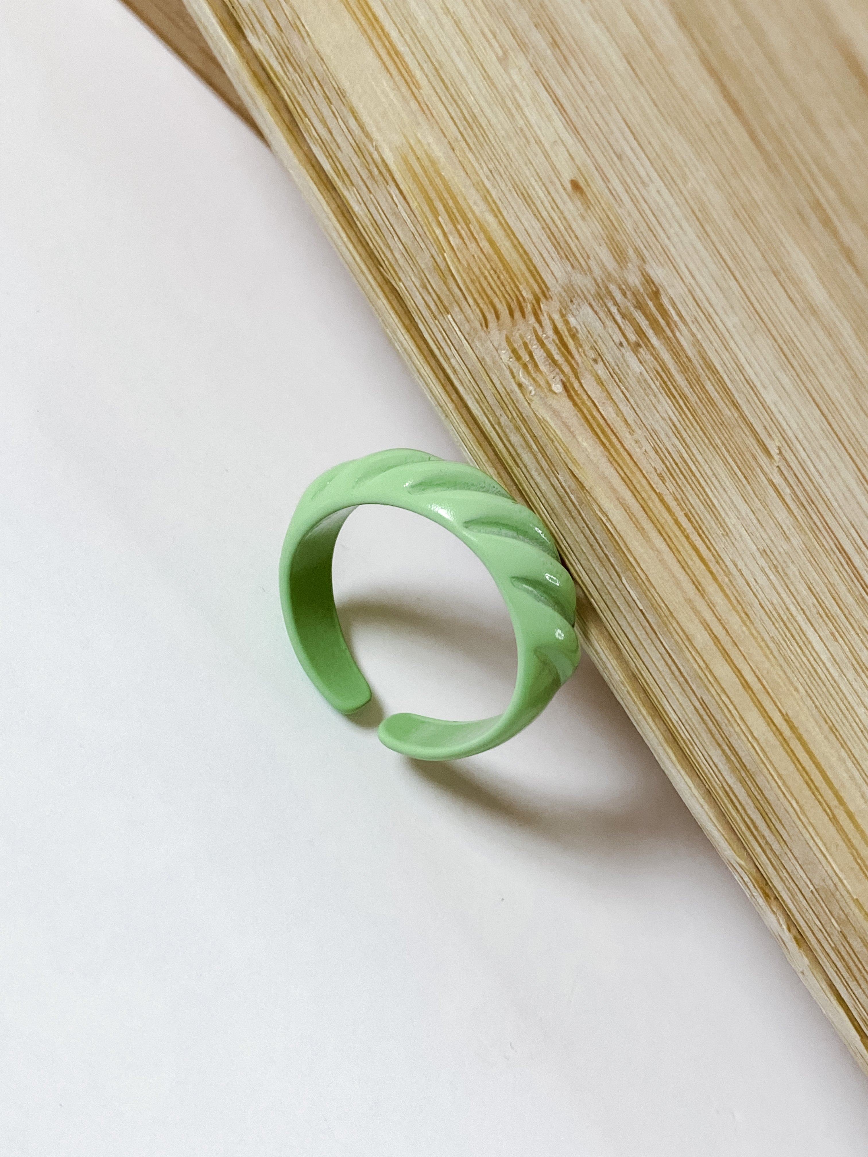 Enamel Spiral Adjustable Ring