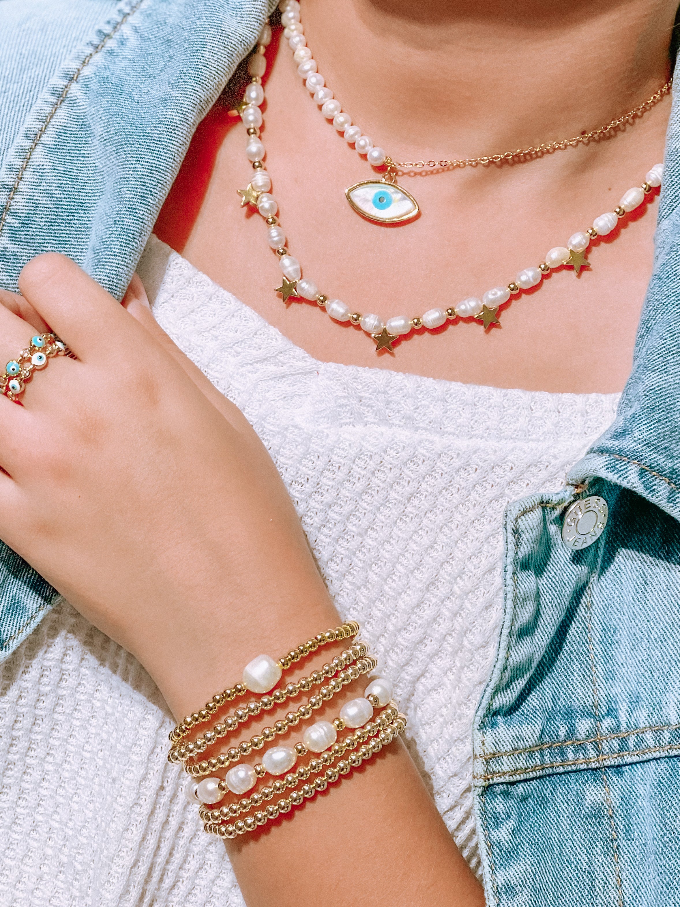 Dainty Pearl Gold Bracelet