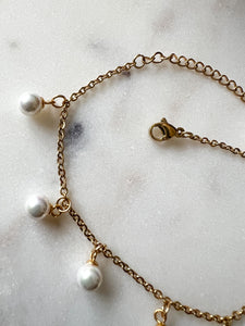 Dainty Multi Pearl Bracelet