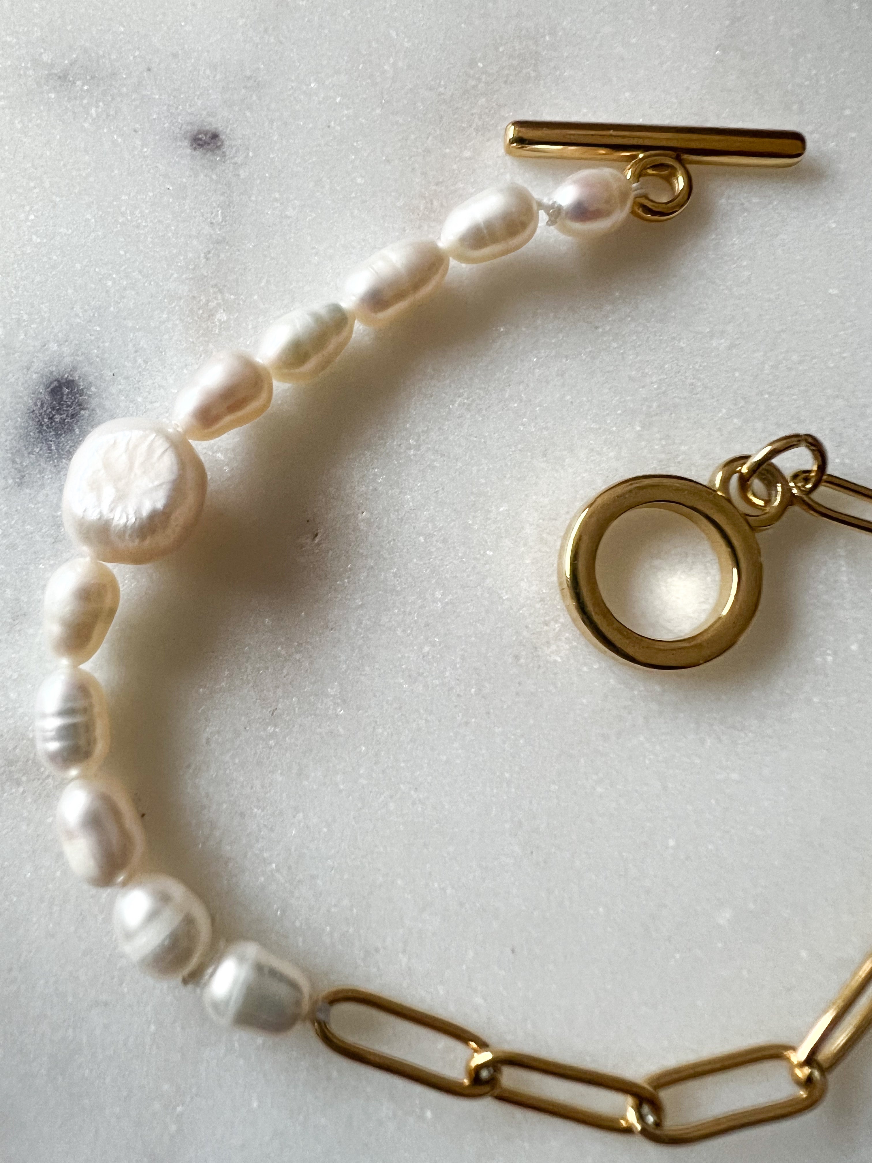 Pearl Lover Gold Bracelet