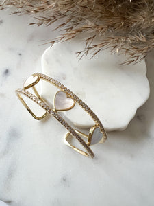 Nacre Heart Cuff