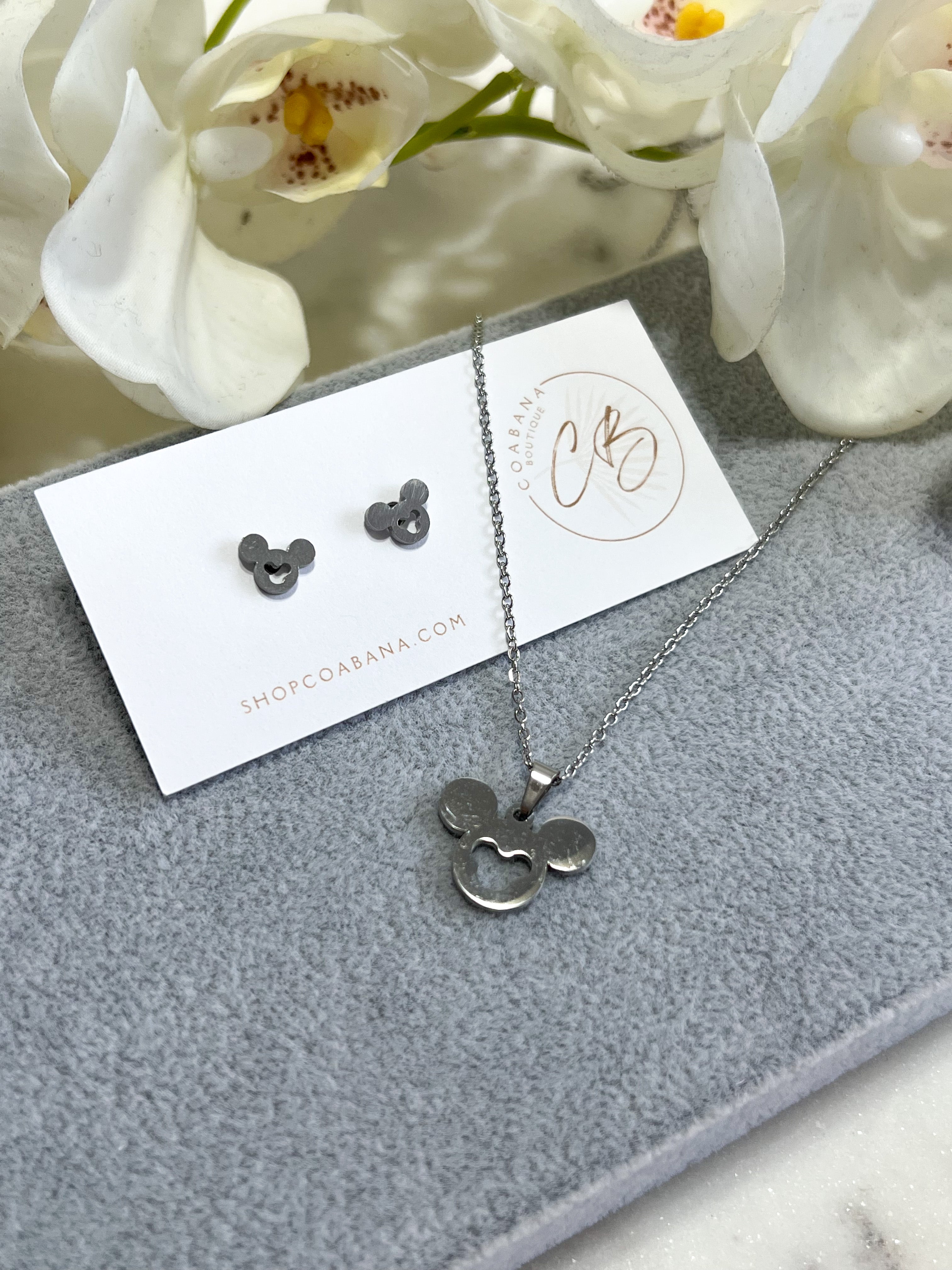 Disney Lover's Necklace Set