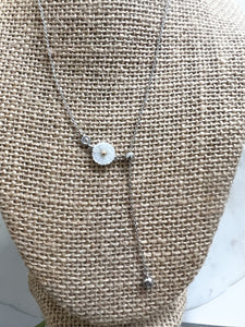 Mini Daisy Necklace