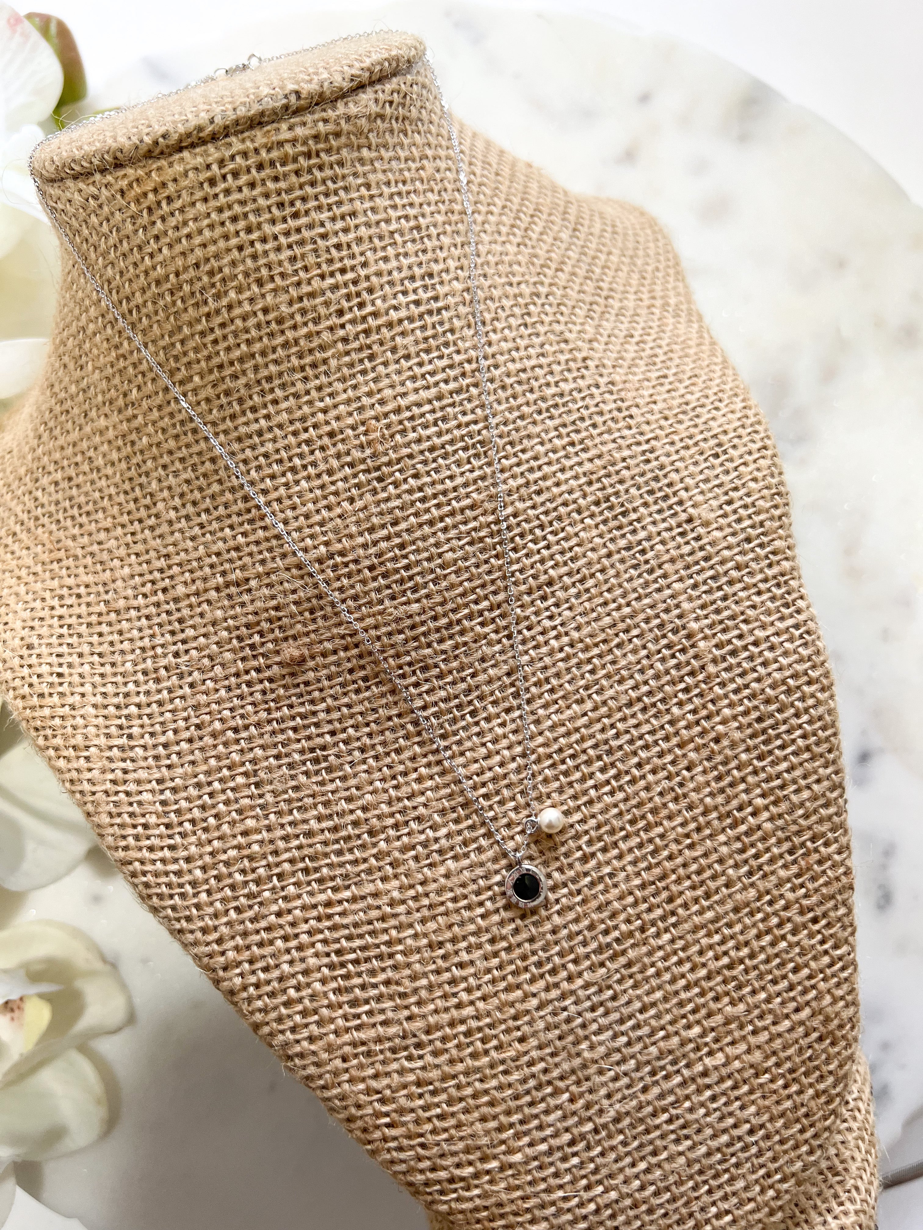 Solice Necklace