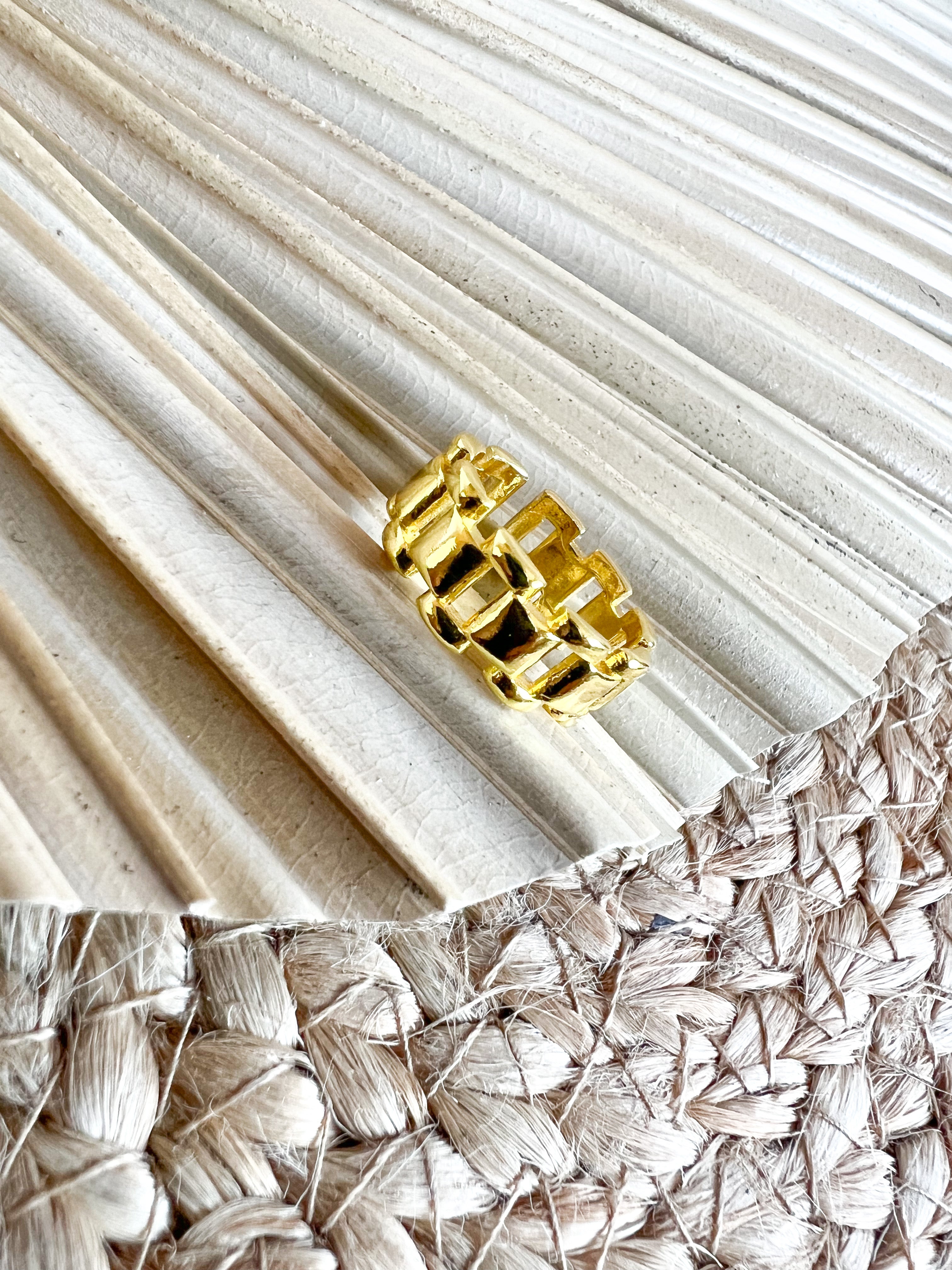 Boss Babe Ring