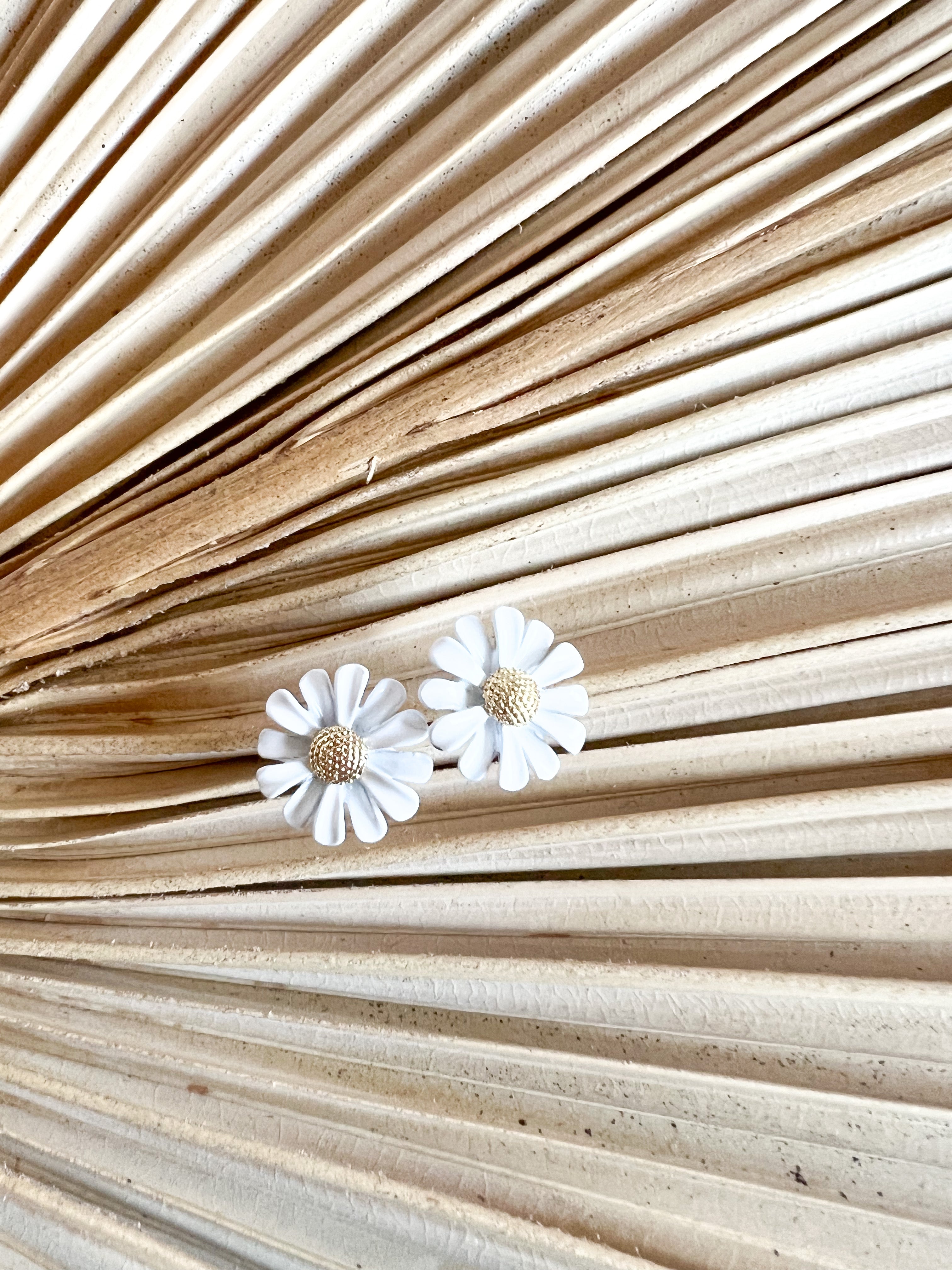 Daisy Earrings